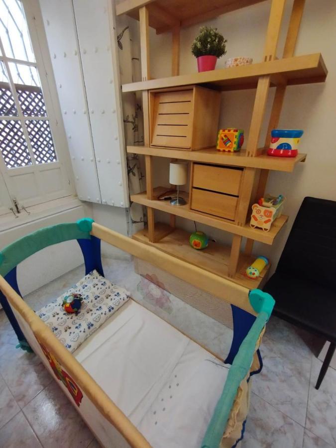 Piso En El Casco Antiguo Con Patio Privado Leilighet Sevilla Eksteriør bilde
